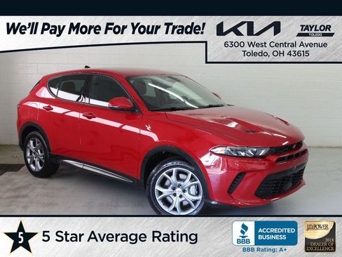 Used 2024 Dodge Hornet R/T image 1