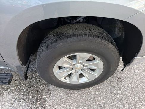 Used 2024 Chevrolet Silverado 1500 LT image 13