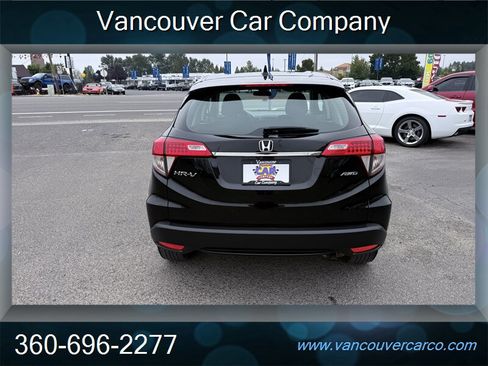 Used 2019 Honda HR-V LX image 5