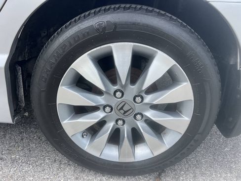 Used 2010 Honda Civic DX-VP image 13