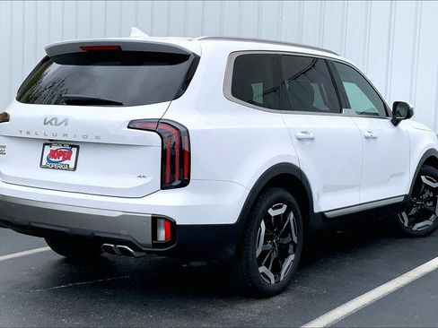 Used 2025 Kia Telluride EX AWD/4WD image 11