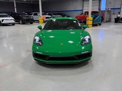 Used 2022 Porsche 718 Cayman GT4 image 16