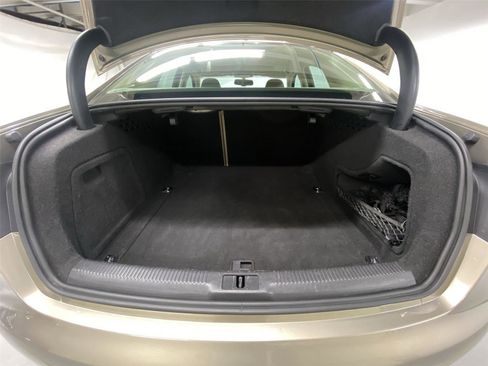 Used 2009 Audi A4 2.0T Premium Plus image 25