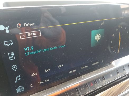 Used 2024 Chevrolet Silverado 1500 RST w/ Protection Package image 21