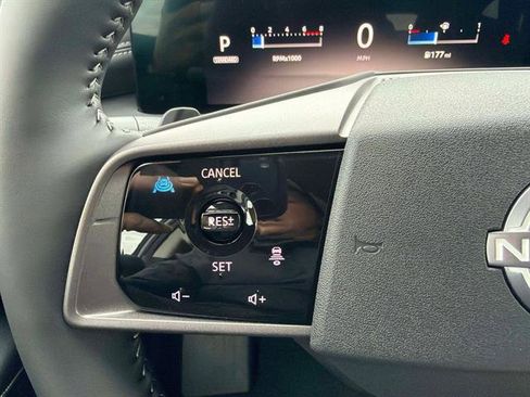 New 2026 Nissan Murano SV image 13