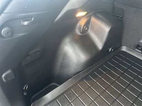 Used 2021 Jeep Cherokee Latitude Lux image 28