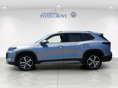 Certified 2025 Volkswagen Tiguan SE