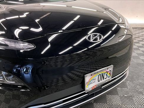 Used 2023 Hyundai Kona Limited FWD image 29