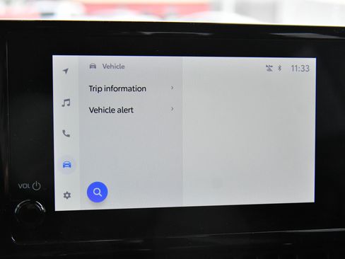 Used 2025 Toyota Corolla LE image 19