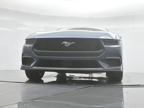 New 2025 Ford Mustang Coupe image 41