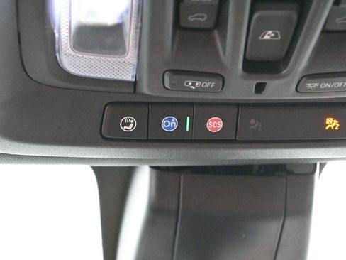 Used 2022 Chevrolet Silverado 2500 High Country w/ Z71 Off-Road Package AWD/4WD image 34
