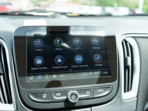 Used 2022 Chevrolet Malibu LT image 22