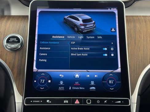 Used 2023 Mercedes-Benz GLC 300 w/ Pinnacle Trim Package image 32