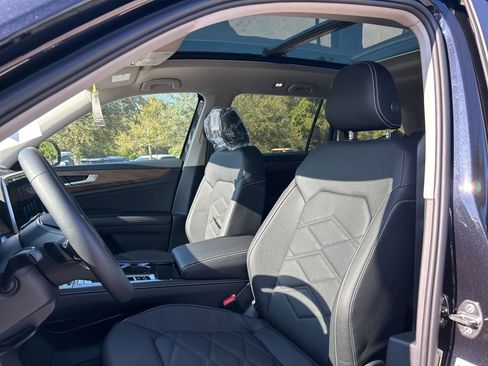 New 2026 Volkswagen Atlas SE FWD image 21