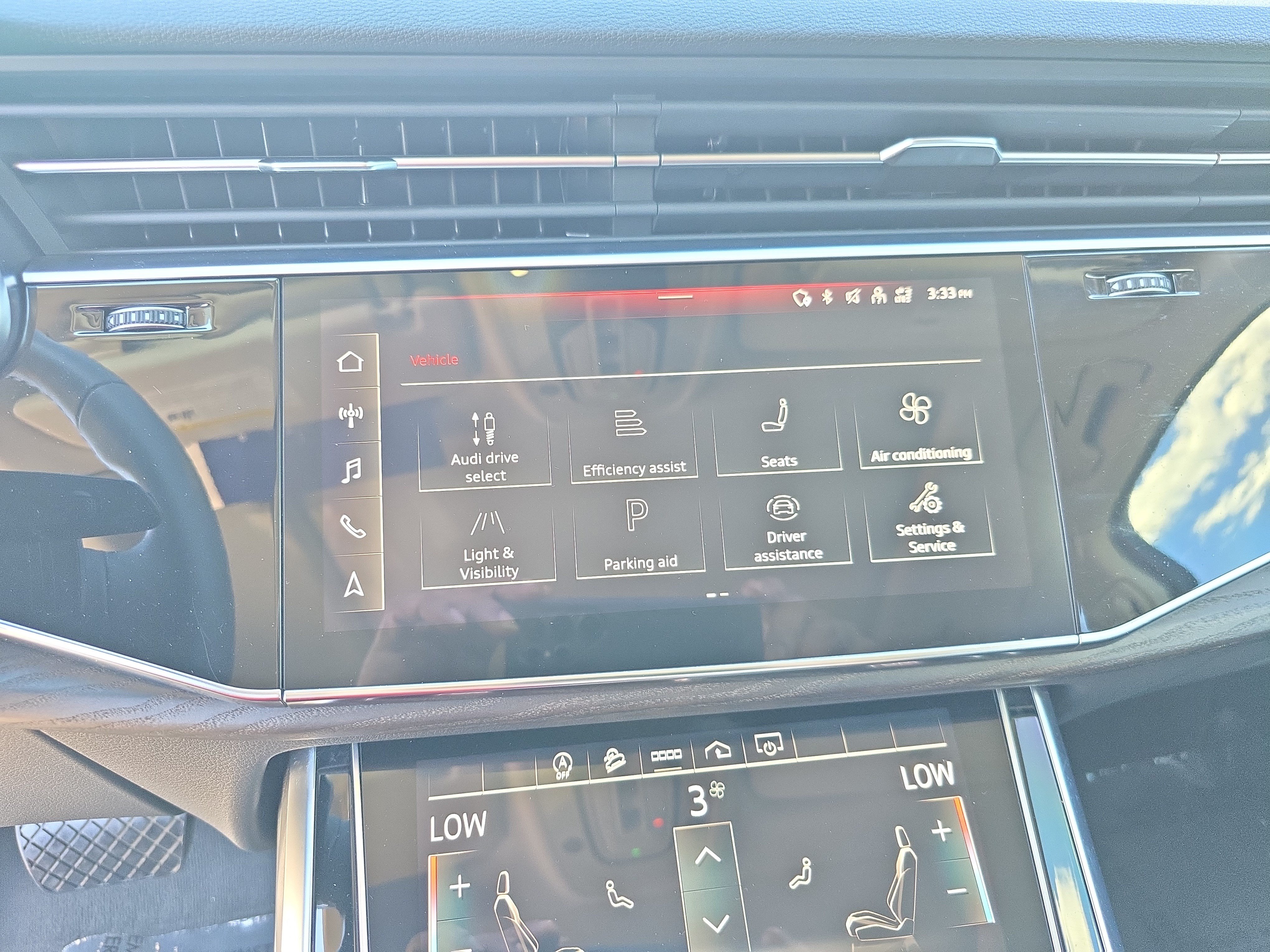 Used 2022 Audi Q7 3.0T Premium Plus w/ Premium Plus Package AWD/4WD image 21
