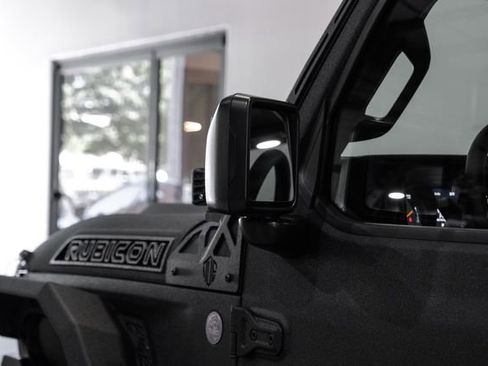 Used 2025 Jeep Gladiator Rubicon w/ Safety Group image 47