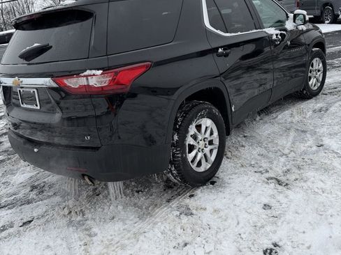 Used 2020 Chevrolet Traverse LT image 6