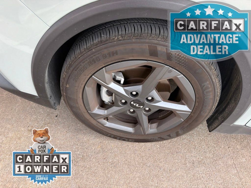 Used 2025 Kia K4 FWD image 7