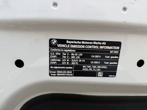 Used 2025 BMW Z4 sDrive30i image 31