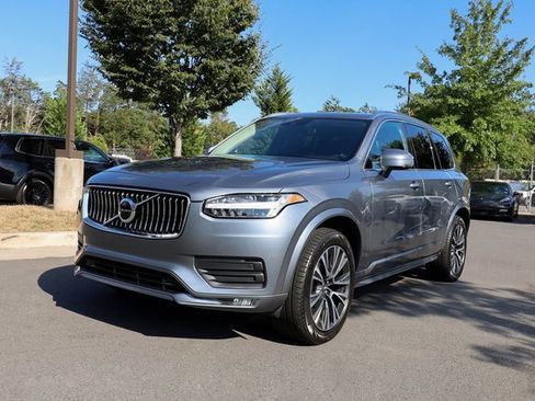 Used 2020 Volvo XC90 T5 Momentum w/ Protection Package image 13