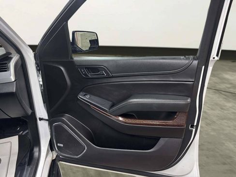 Used 2019 GMC Yukon XL SLT w/ Open Road Package RWD image 21