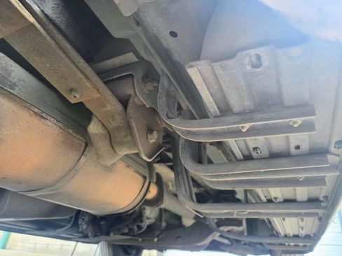 Used 2000 Chevrolet Astro Passenger AWD image 31