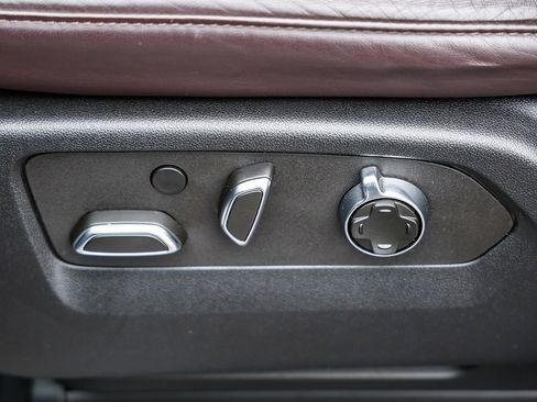 Used 2023 Cadillac Escalade V image 24