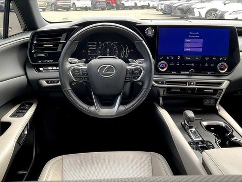 Used 2024 Lexus RX 350 Premium image 5