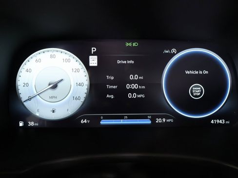 Used 2023 Hyundai Palisade Calligraphy w/ Winter Package image 4