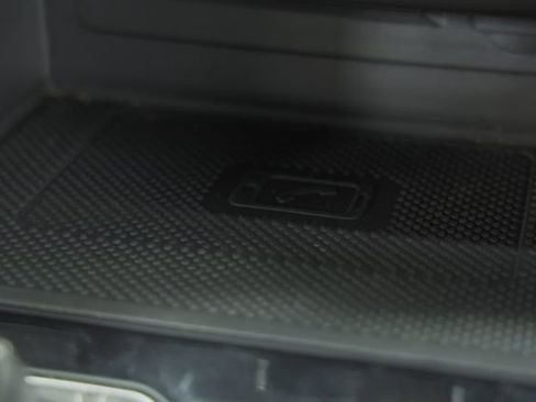 Certified 2022 Volkswagen Atlas Cross Sport SE image 24