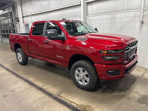 New 2026 RAM 2500 Big Horn AWD/4WD image 2