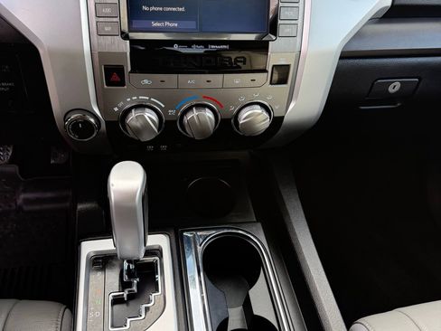 Used 2021 Toyota Tundra SR5 w/ SR5 Leather Package image 8