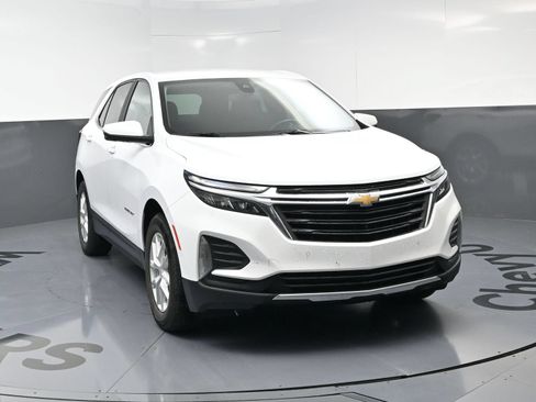 Used 2022 Chevrolet Equinox LT FWD image 3
