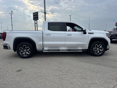 Used 2025 GMC Sierra 1500 SLT w/ SLT Premium Plus Package AWD/4WD image 8