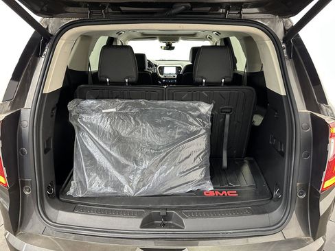 Used 2020 GMC Acadia Denali w/ Denali Ultimate Package image 33