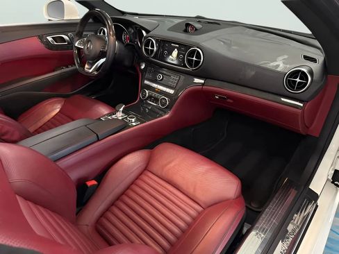 Used 2017 Mercedes-Benz SL 450 image 21