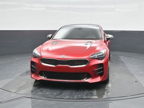 Used 2021 Kia Stinger GT2 image 5