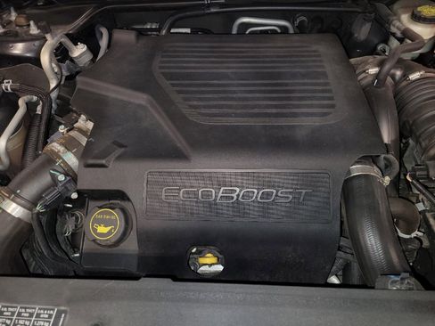 Used 2016 Ford Explorer Sport AWD/4WD image 30