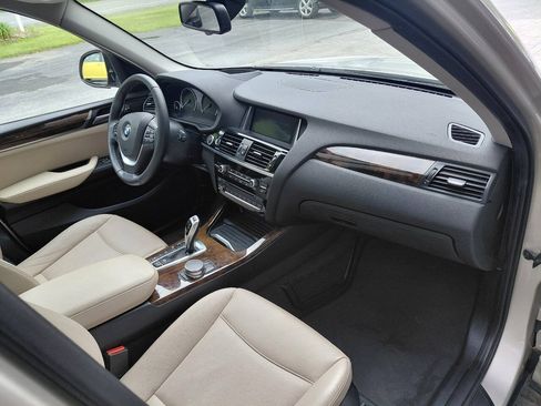 Used 2017 BMW X3 xDrive28i AWD/4WD image 12