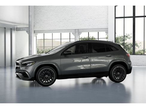 New 2026 Mercedes-Benz GLA 250 4MATIC image 36