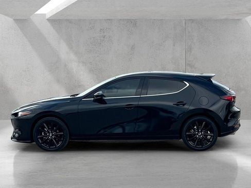 New 2026 MAZDA MAZDA3 Hatchback w/Premium Plus Pkg image 8