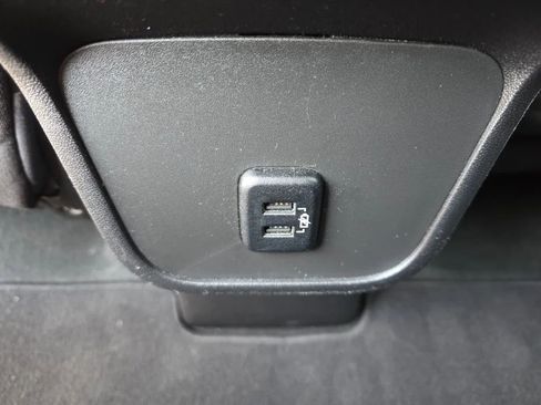 Used 2018 GMC Terrain SLE image 38