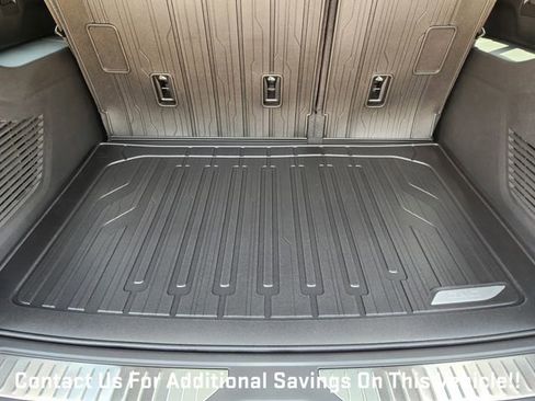 New 2026 GMC Yukon XL Denali Ultimate w/ LPO, Floor Liner Package AWD/4WD image 26