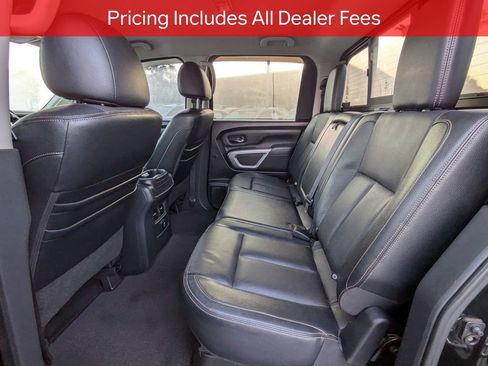 Used 2017 Nissan Titan SL w/ SL Towing Convenience Package RWD image 14