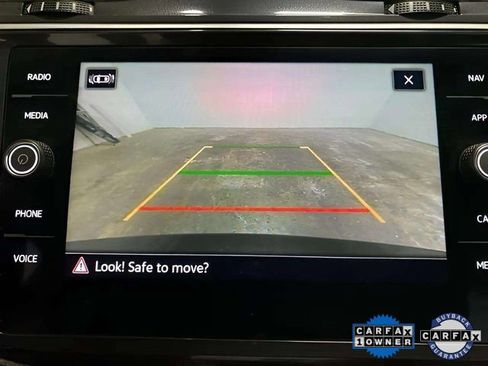 Used 2024 Volkswagen Tiguan SEL R-Line image 54