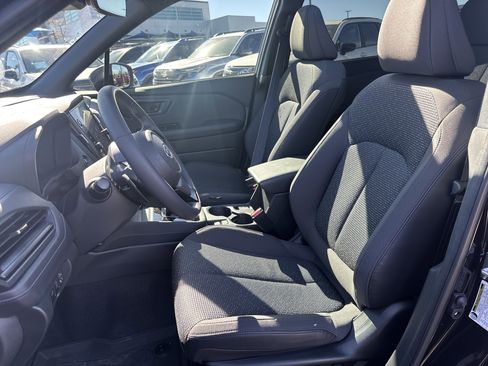 Certified 2025 Subaru Forester Premium image 27