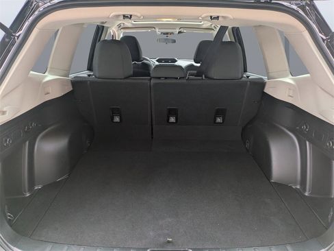 Used 2023 Subaru Forester Premium image 12