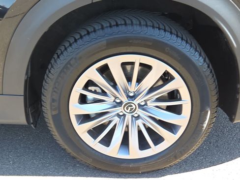 Used 2025 MAZDA CX-90 3.3 Turbo w/ Select Package AWD/4WD image 16