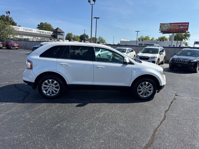Used 2010 Ford Edge Limited FWD image 6