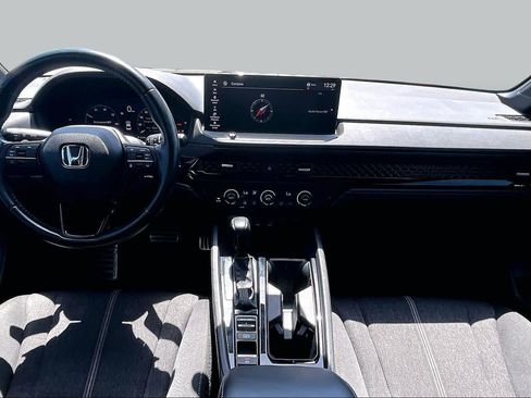 Used 2023 Honda Accord Sport image 27